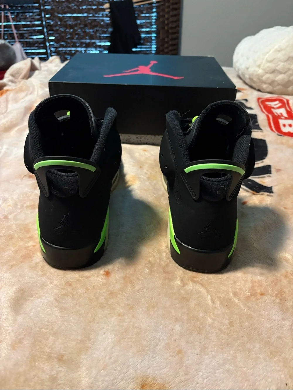 AIR JORDAN 6 RETRO ‘ELECTRIC GREEN’